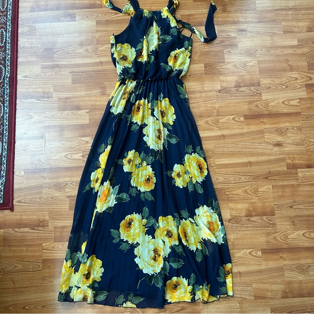 Premier Amour halter maxi dress size 2